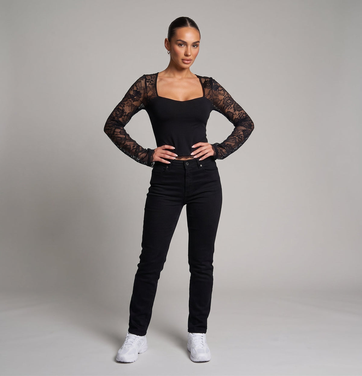 Veya Lace Top