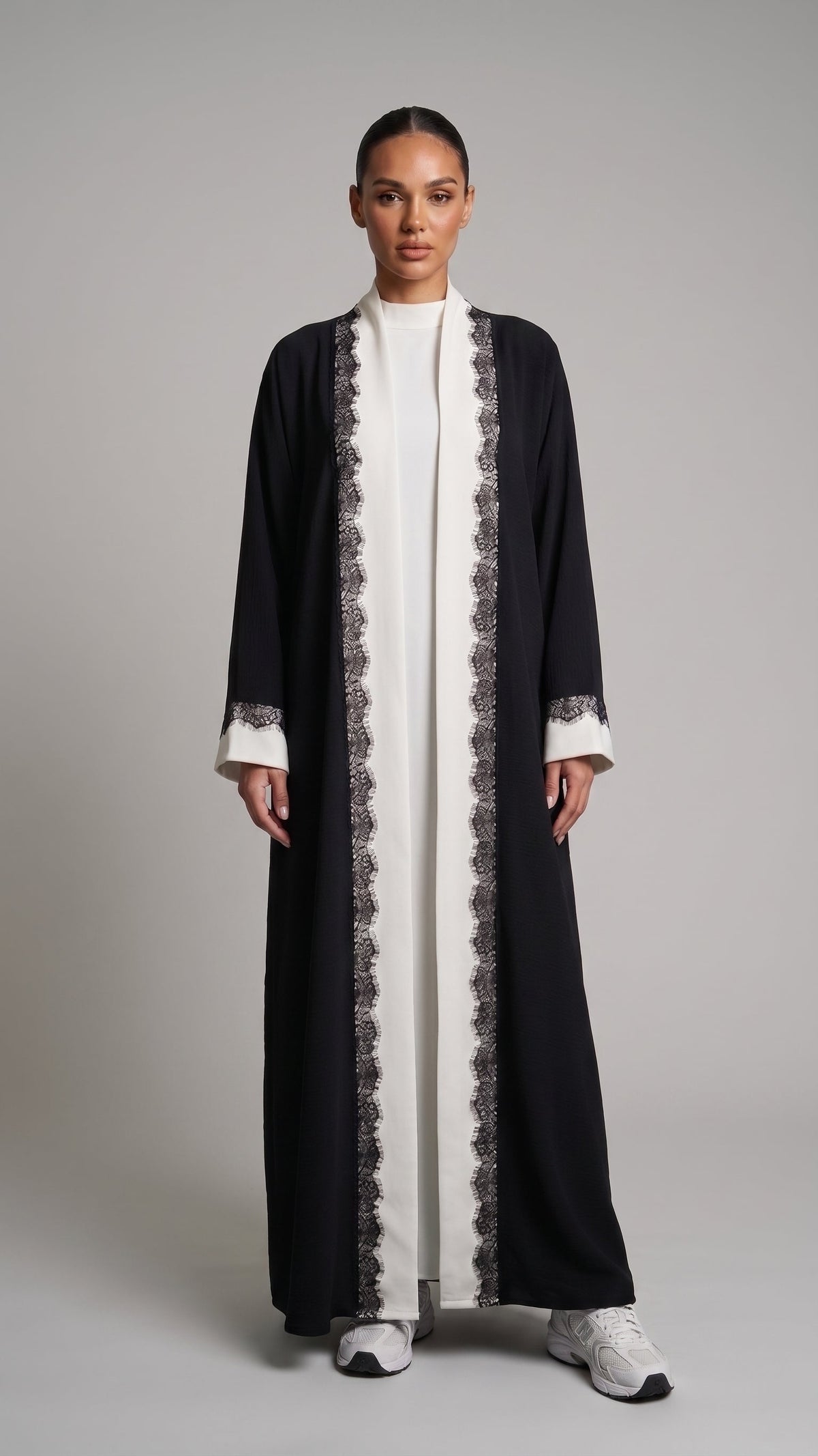 Aurelia Noir Kimono